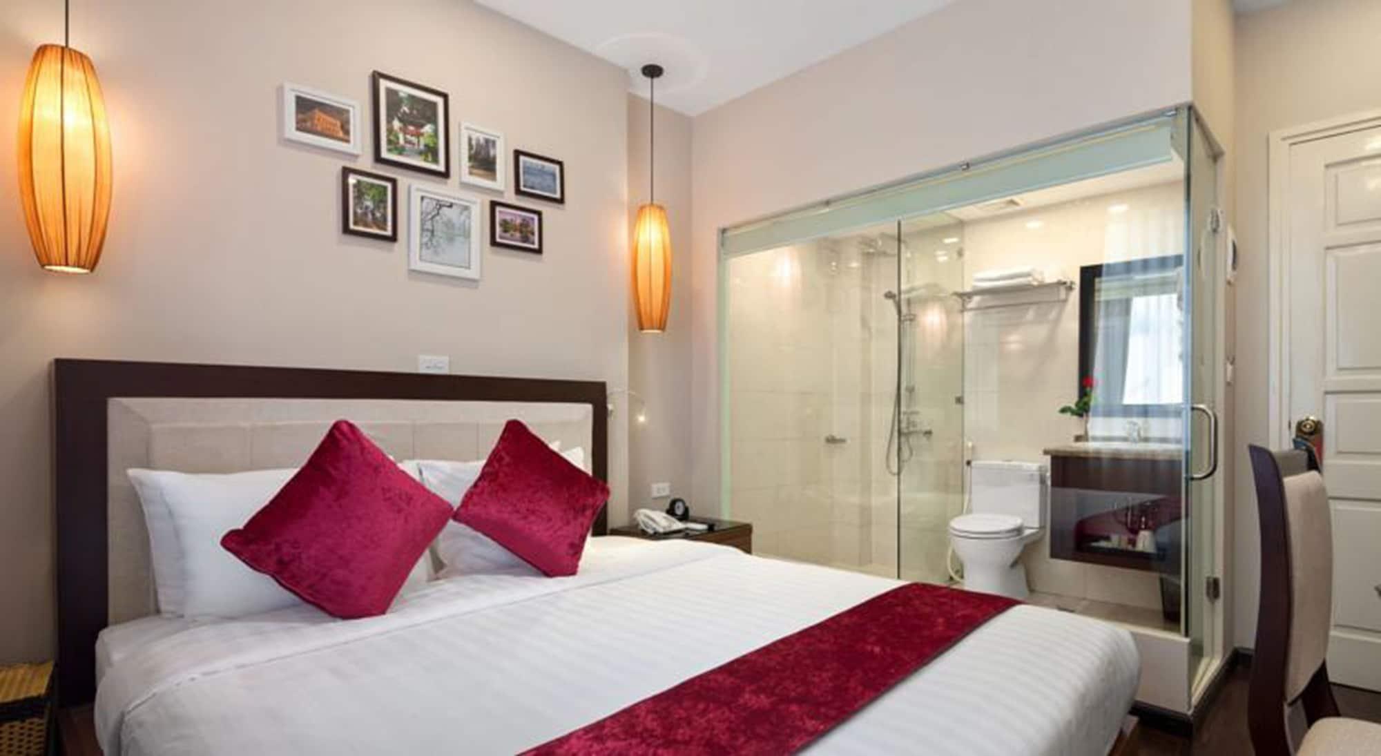 Golden Moon Suite Hotel & Travel Hanoi Exteriör bild